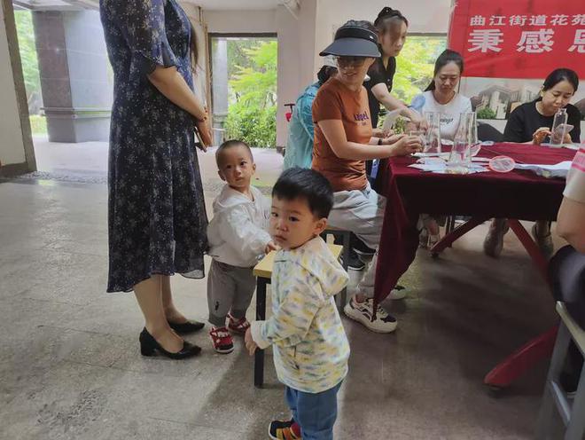 天博秉感恩之心 致寸草春晖——曲江街道花苑社区母亲节活动(图6)