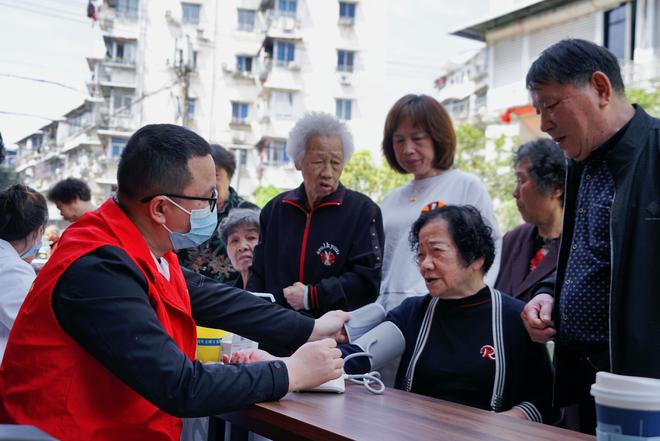 天博官网入口鹿城这家居家养老服务照料中心获得市级“五星好评”！还新增了这些功能…(图3)