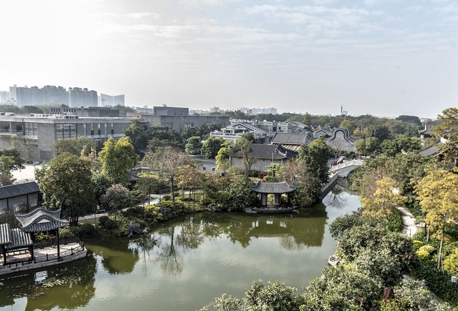 天博官网入口广东佛山花3亿用4年打造一座豪华园林可听戏看戏春节更热闹(图11)