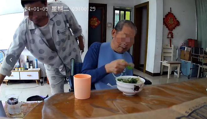 天博体育官方平台入口老人吞乒乓球大小肉丸窒息离世家属指保姆存过失能否获支持？